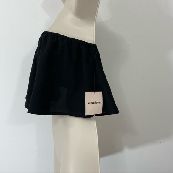 NWT Superdown bandeau ruffle blouse black crop size medium flowy - Picture 4 of 9